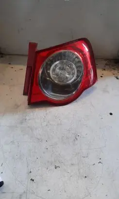 Volkswagen PASSAT B6 Rear/tail lights ZSB3C5945096C
