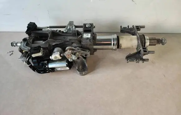 BMW 7 F01 F02 F03 F04 Steering wheel axle 1056004