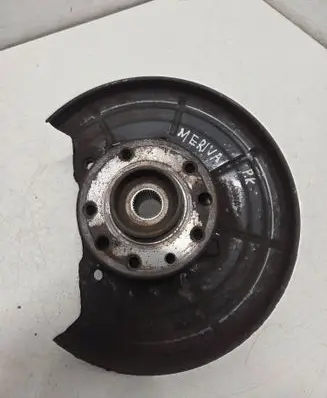 Opel Meriva B Front wheel hub 