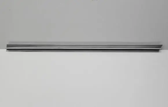 Suzuki Swift II Front door trim bar 