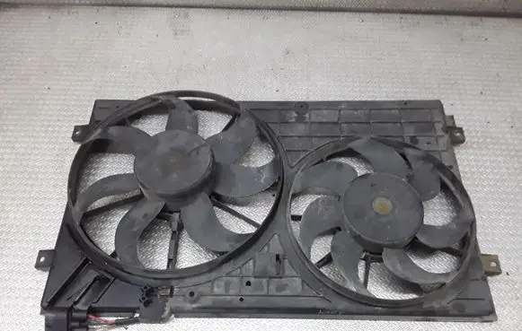 Volkswagen PASSAT B6 Fan set 1K0121207T