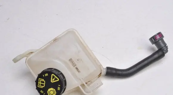 Ford Kuga III Brake fluid reservoir JX61-2N147-AC
