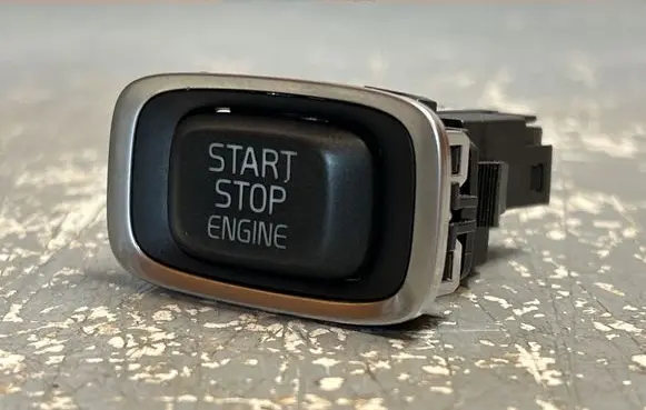 Volvo V40 Engine start stop button switch 10135168 31456645
