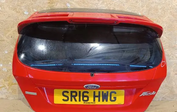 Ford Fiesta Tailgate/trunk/boot lid 