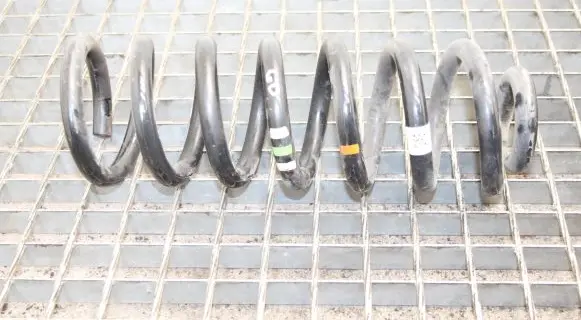Jaguar XF X250 Rear coil spring