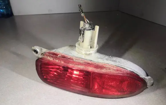 Opel Corsa C Rear fog light 24409337 89304051