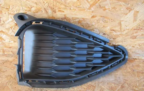 KIA Ceed Front bumper lower grill 86564-S0500