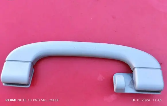 BMW 5 E60 E61 Rear interior roof grab handle 7033661