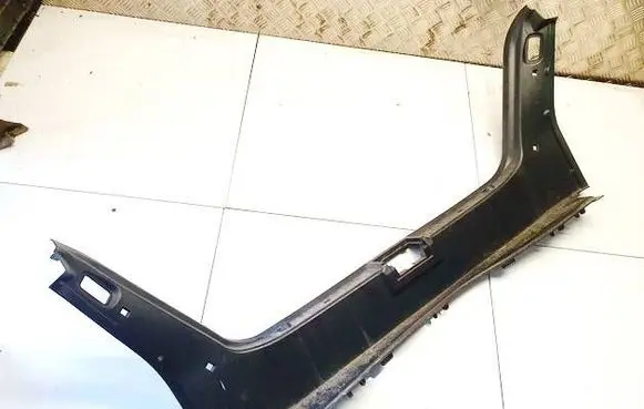 Mercedes-Benz E W211 Other trunk/boot trim element a2116900641