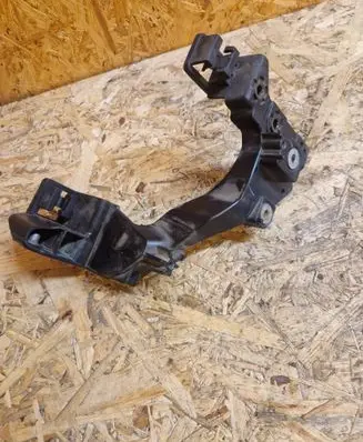 KIA Ceed Headlight/headlamp mounting bracket ET015E