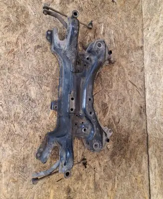 Toyota Verso Front subframe