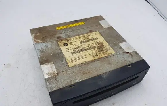 Chrysler Pacifica Navigation unit CD/DVD player P04685907AF