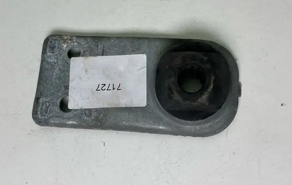 Ford Mustang V Radiator mount bracket AR338B359AB
