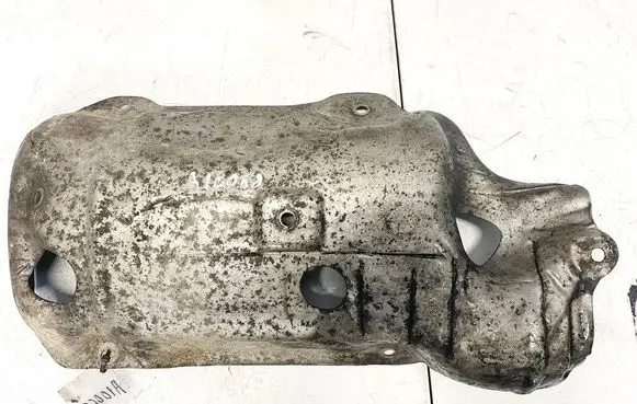 Opel Insignia A Exhaust heat shield 