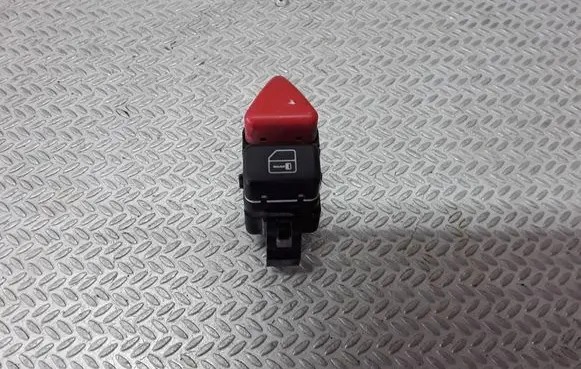 Mercedes-Benz A W168 Hazard light switch A1688201210