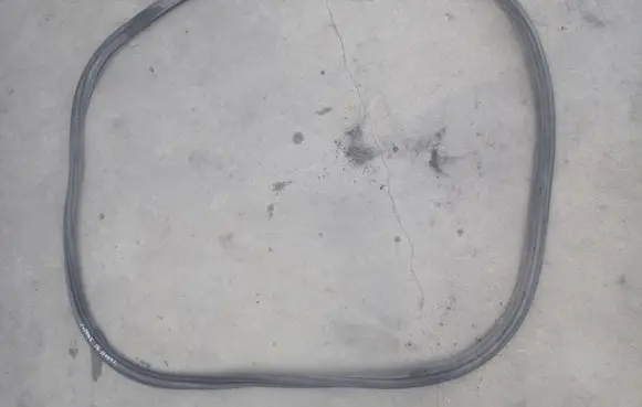 Ford S-MAX Trunk rubber seal (body) 
