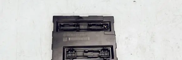 Audi A4 S4 B8 8K Comfort/convenience module 8K0907064EE
