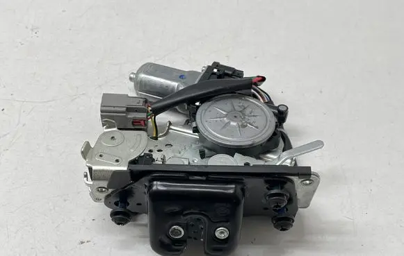 Chrysler Pacifica Tailgate/trunk/boot lock/catch/latch A95613206BU 21265E