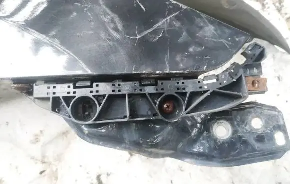 Honda Civic Front bumper mounting bracket
