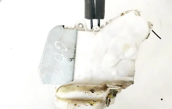Honda CR-V Rear door lock 72611SEAE1