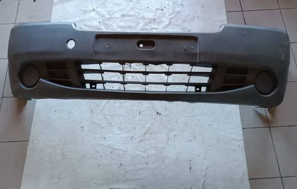 Renault Trafic II (X83) Front bumper 620100201r 620220467R 93865045