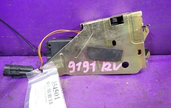 Front door lock