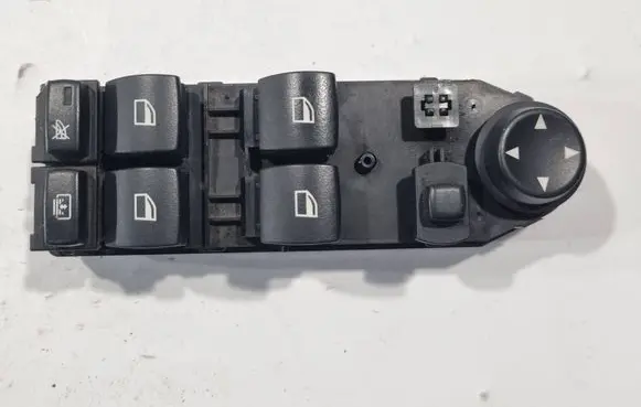 BMW 5 E60 E61 Quarter vent window switch 6951915 391542BA 05W34E03
