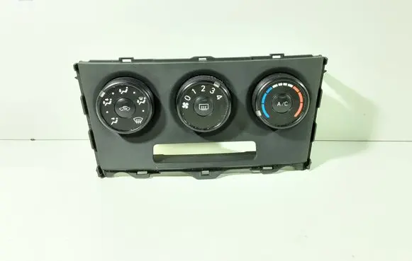 Toyota Auris 150 Climate control unit 758818 55903 75D013