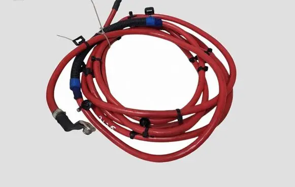 Mercedes-Benz E W212 Positive cable (battery) A2124403938