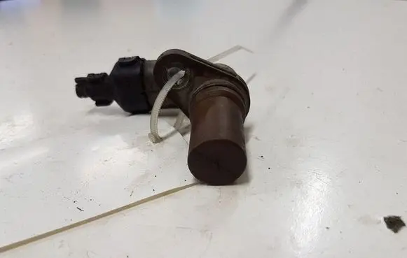 Opel Insignia A Crankshaft position sensor 46798345