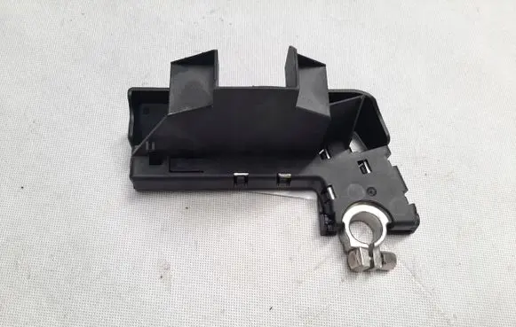 Positive cable (battery)