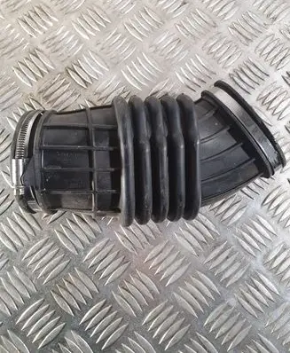 Volvo XC60 Air intake duct part 31370326