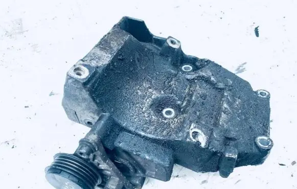 Audi A6 S6 C5 4B Engine mounting bracket 038260885