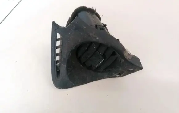 Lexus IS 220D-250-350 Dash center air vent grill 5565053030 55650-53030
