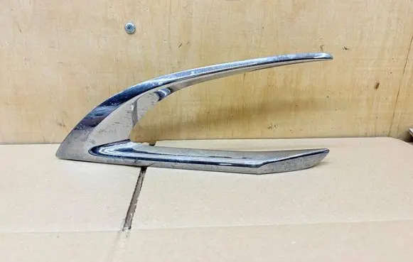 Peugeot 3008 II Front bumper splitter molding 9810876877