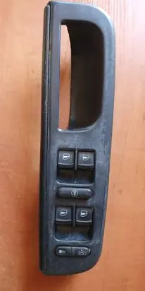 Volkswagen PASSAT B5 Electric window control switch F005S00011