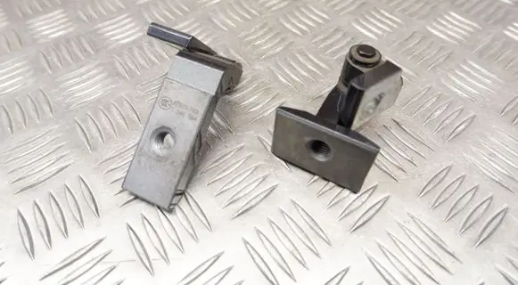 BMW X2 F39 Rear door hinge set 7246064 7246062