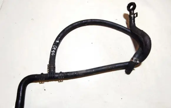 Ford Mondeo MK II Fuel line/pipe/hose 