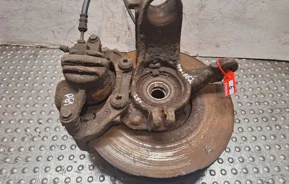 Peugeot 208 Front wheel hub spindle knuckle S25062562 P61