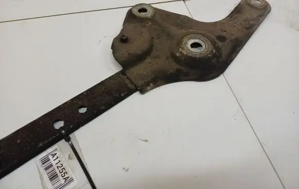 Renault Laguna III Radiator mount bracket 