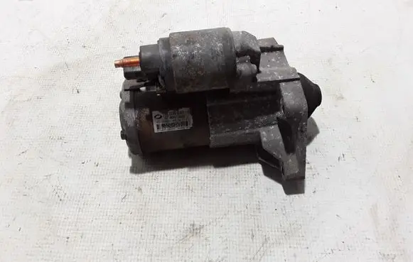 Opel Vivaro Starter motor 233003248R