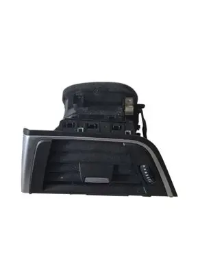BMW 4 F36 Gran coupe Dash center air vent grill 934622601 9346226