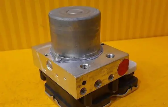 Audi A6 S6 C8 4K ABS Pump 4K0907379T