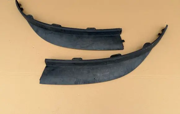 Opel Astra J Front bumper lip 13264406 13264407