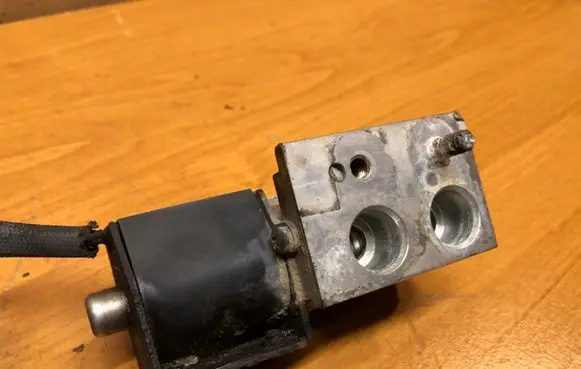 Honda Accord Air conditioning (A/C) expansion valve 