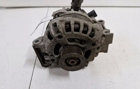 Fiat 500X Generator/alternator 51942146