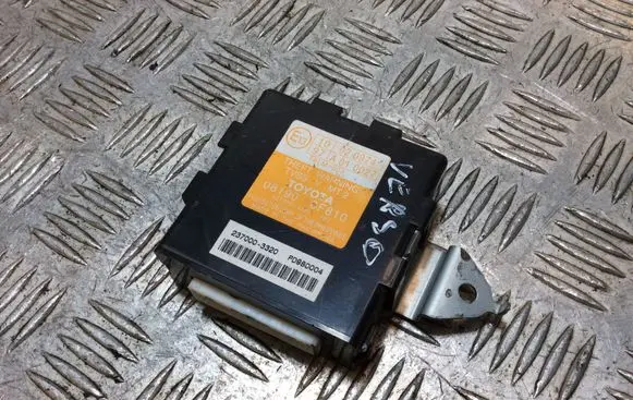 Toyota Corolla Verso AR10 Other control units/modules 081900F810