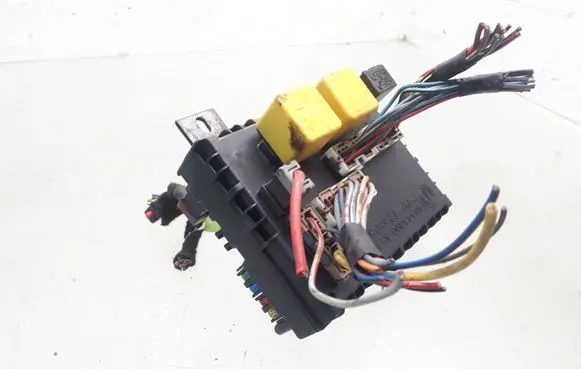 Fiat Marea Fuse box set 46443390 82561739 7676504