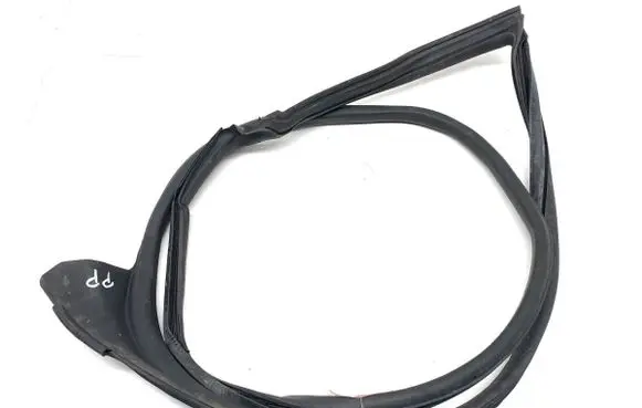Audi Q8 Rubber seal front door (on door) 