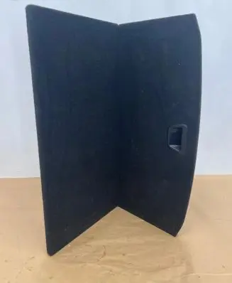 Trunk/boot floor carpet liner